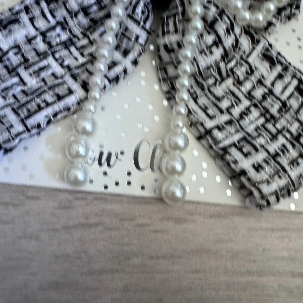 Bow Fancy‎ Danbar Black White Tweed Hair Clip with Faux Pearl Bow Accent NIP